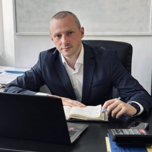 2eca7342-28c3-4243-9986-12c2e9d66122(1)